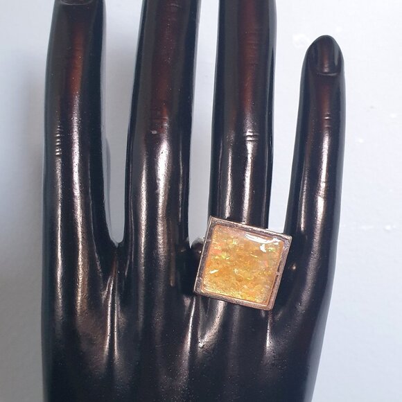 Very Unique Bold Vintage Faux Yellow Opal German Silver Ring - Picture 8 of 11